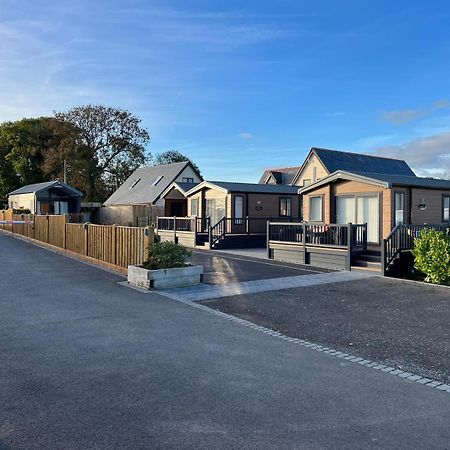 The Pods At Haulfryn Caravan Park Whitford Exteriér fotografie