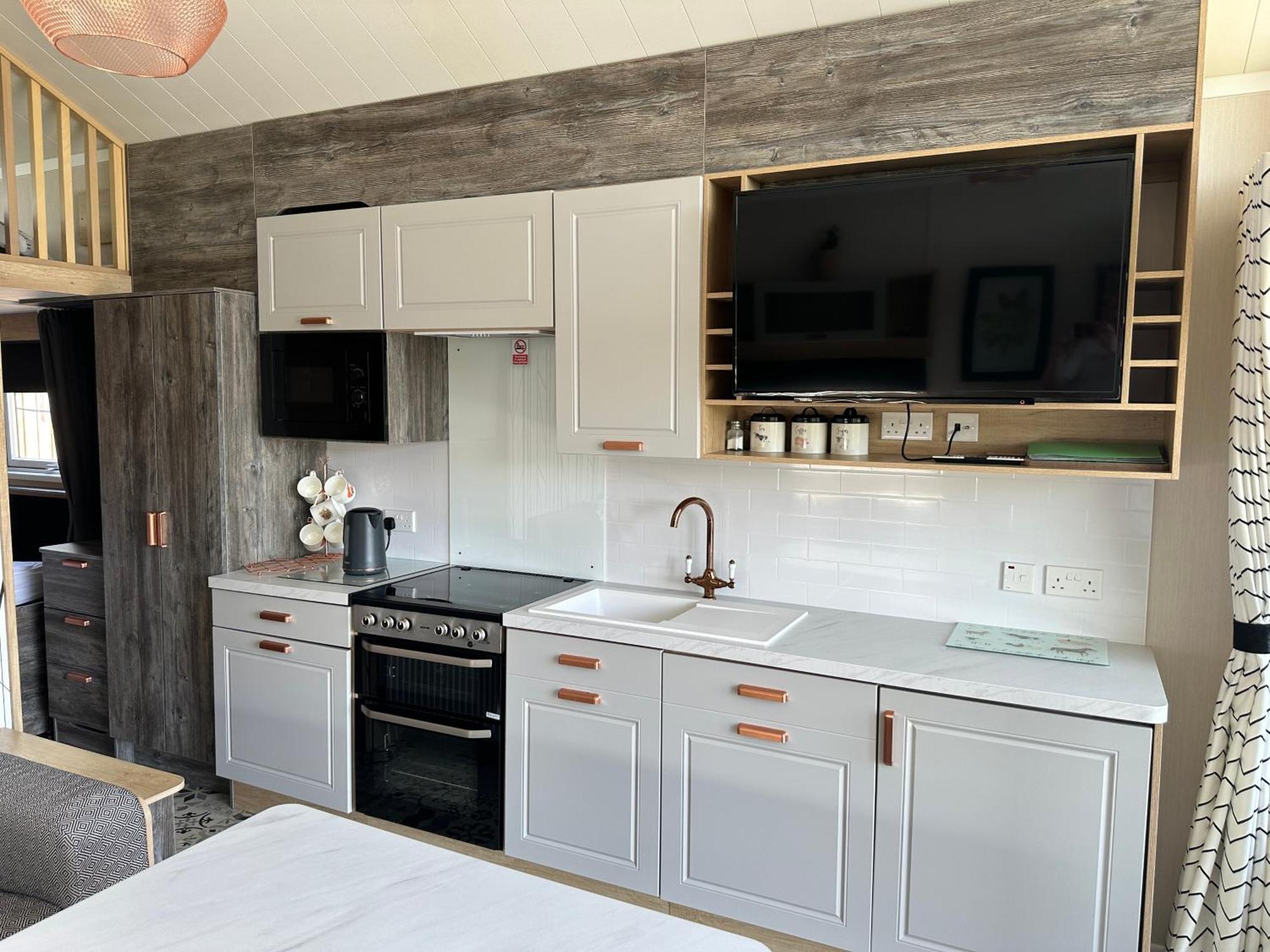 The Pods At Haulfryn Caravan Park Whitford Exteriér fotografie